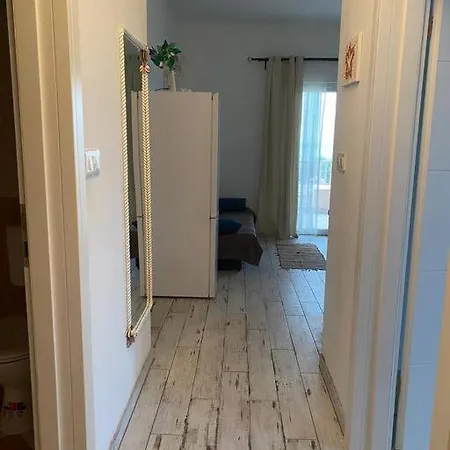 U Iznimnoj Blizini Mora Za Miran Odmor * Košljun