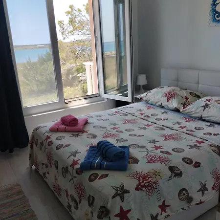 Apartmán U Iznimnoj Blizini Mora Za Miran Odmor