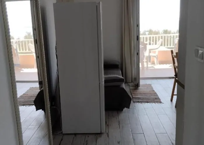 U Iznimnoj Blizini Mora Za Miran Odmor 公寓